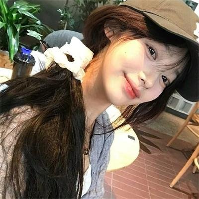 他夏天住在楼下